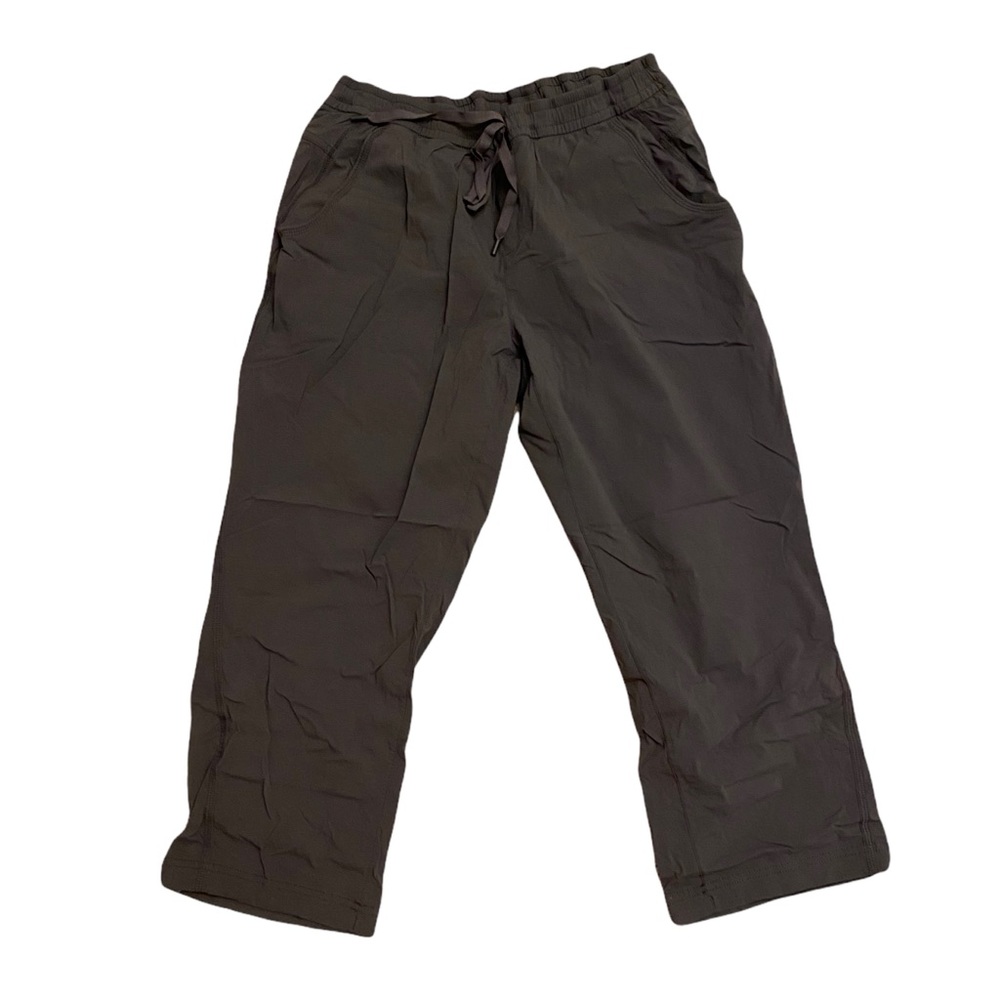 Eddie Bauer Cropped Pants